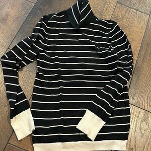 Black and cream turtleneck